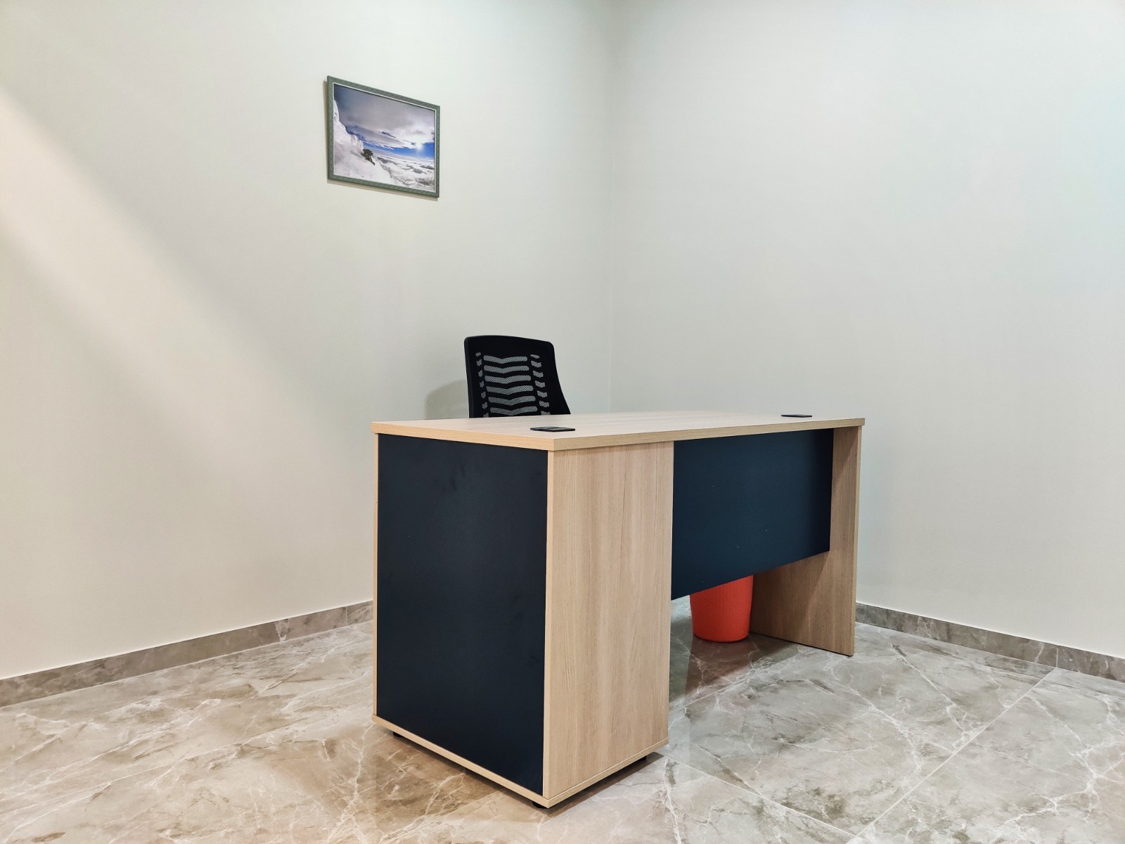 Seef High Floor Office, 96 Bd – 24/7 Access